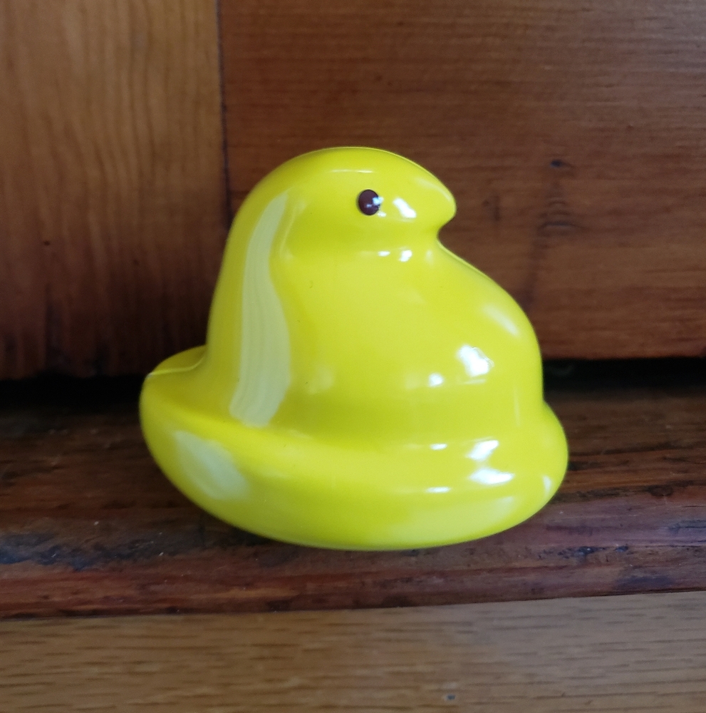NWOT Yellow Marshmallow PEEPS Tin Container Decor Piece